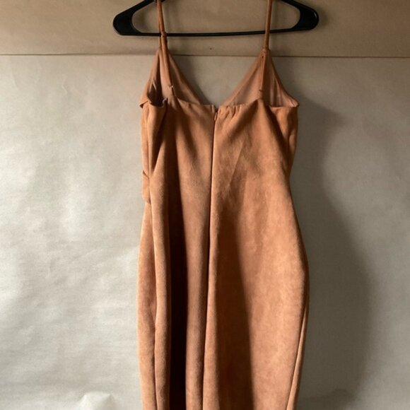 Lulu's Chic Tan Mini Dress. Spaghetti straps. Size M. - Picture 3 of 9